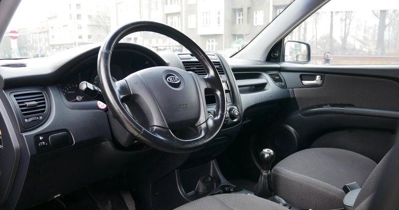 Kia Sportage cena 18390 przebieg: 207000, rok produkcji 2006 z Golczewo małe 106